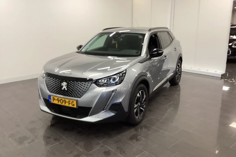 Peugeot 2008 1.2 130 PK Allure Pack Automaat | Camera | Navigatie | Cruise | Clima | Getint Glas | LED | Virtueel Dashboard |