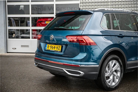 Volkswagen Tiguan 1.5 TSI Elegance DSG | Navigatie | Panoramadak | Camera | Trekhaak