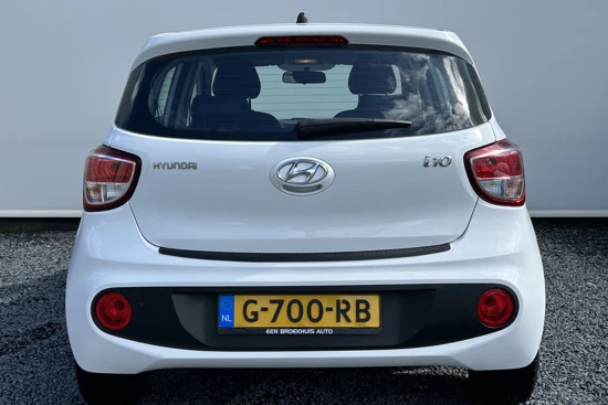 Hyundai i10 I10 1.0 Comfort | Airco | Bluetooth telefoonvoorbereiding | Cruise control | Stuurwielbediening | Elektrische ramen vóór en acht