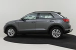 Volkswagen T-Roc 1.5 TSI 150PK Style DSG/AUT | App-Connect | Trekhaak | Adaptieve Cruise Control | DAB | Parkeersensoren V+A | 16'' LMV