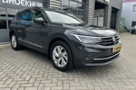 Volkswagen Tiguan 1.5 TSI 150 pk Life 7-DSG | Trekhaak wegklapbaar | Navigatie by app | Achteruitrijcamera |