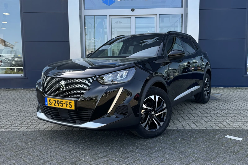 Peugeot 2008 1.2 100PK Allure | PDC achter | Climate Control | Cruise Control | Carplay