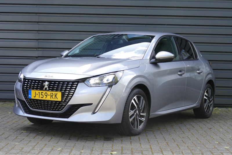 Peugeot 208 1.2 PURETECH 100PK 5-DRS ALLURE NAVI / LED / CLIMA / PDC / 16"LMV / CAMERA / BLUETOOTH / CRUISECONTROL / 1E EIGENAAR / NIEUWSTAA