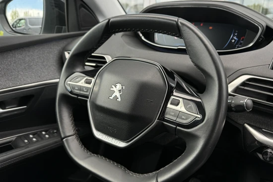 Peugeot 3008 1.2 PureTech Allure | Camera | PDC V/A ? Elektr. klep | Keyless | Cruise Control | Navi | Carplay