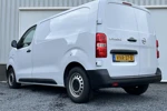 Opel Vivaro 1.5 BlueHDi 120 L2 | DEMO VOORDEEL | Apple Carplay/Android Auto | Climate control | Parkeercamera | Parkeersensoren achter | Cru