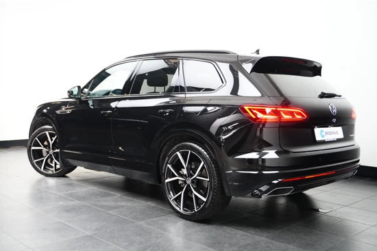 Volkswagen Touareg 3.0 TSI eHybrid 463PK DSG-8 4MOTION R | TREKHAAK | NIGHTVISION | LUCHTVERING | LEDER | PANORAMADAK | 22 INCH