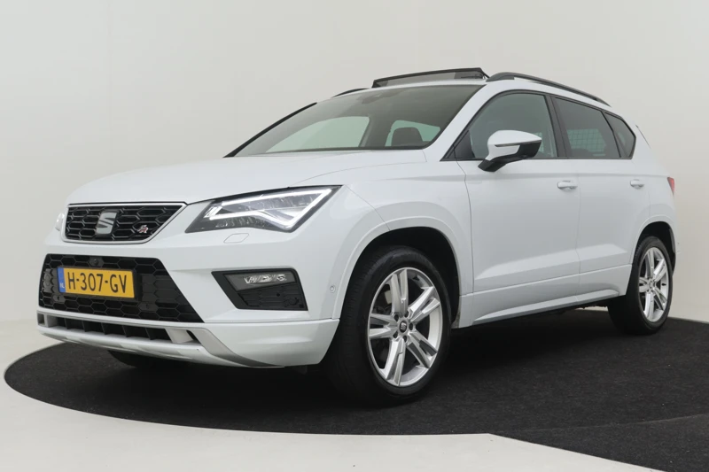 SEAT Ateca 1.5 TSI 150PK FR Business Intense | Elektrisch Panoramadak | Trekhaak | 360* Camera | Elektrisch verstelbare bestuurdersstoel |