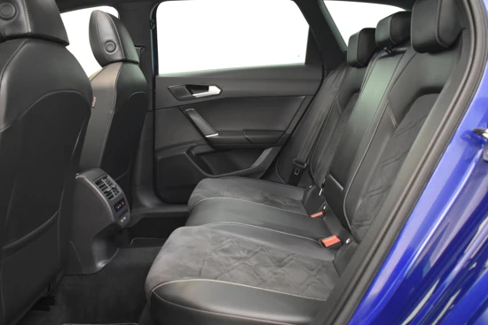 SEAT Leon Sportstourer 1.4 TSI eHybrid PHEV 204PK FR | Achteruitrijcamera | Adaptieve Cruise Control | Dodehoek Detectie | Elektrisch verstelbare bestu