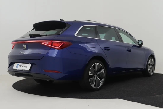 SEAT Leon Sportstourer 1.4 TSI eHybrid PHEV 204PK Xcellence | Achteruitrijcamera | Adaptieve Cruise Control | Dodehoek Detectie | Elektrisch verstelbar