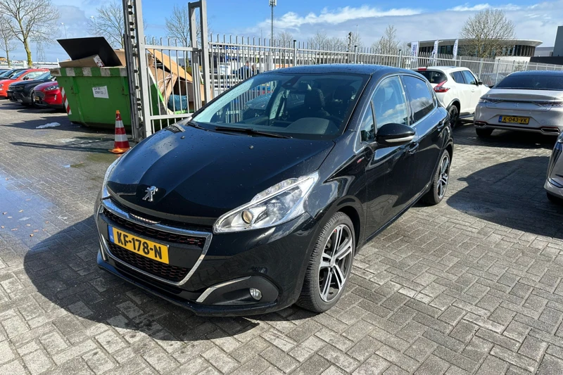 Peugeot 208 1.2 PureTech GT-line