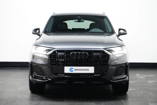 Audi Q7 pro Line S Competition 60 TFSIe 462PK quattro | Adaptive cruise+emergency ass. | Trekhaak | Leder/Alcantara | 22" | Luchtvering