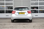 Mercedes-Benz A-Klasse 180 Business Solution | Camera | AMG Performance-stoelen |