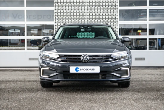 Volkswagen Passat Variant 1.4TSI 218pk PHEV GTE Business | Camera | Trekhaak |