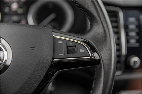 Škoda Kodiaq Ambition 1.5TSI 150pk | Panoramadak | Stoelverwarming | 18" |