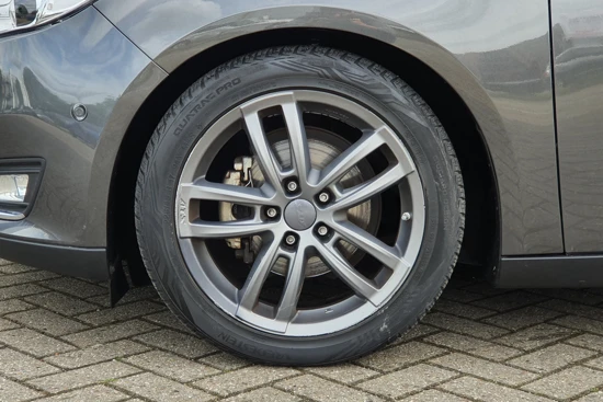 Ford Focus Wagon 1.0 Titanium 125 PK | Automaat! | Stoelverwarming | Navigatie | Cruise Control