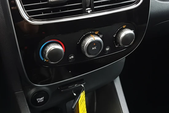 Renault Clio 0.9 TCe Zen | Trekhaak! | Cruise Control | Airco | 16 inch LMV | Elek. Ramen