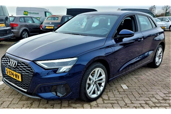 Audi A3 Sportback 40 TFSI e 204 PK Advanced ed. | ACC | Matrix-LED | Navigatie | 17" LMV | Carplay | Park Assist |