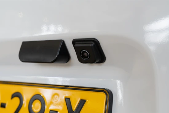 Opel Combo-e L2H1 Edition 50 kWh | Camera | Comfort pakket | Navigatie | Apple Carplay & Android auto | Parkeersensoren |