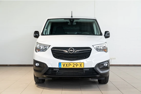 Opel Combo-e L2H1 Edition 50 kWh | Camera | Comfort pakket | Navigatie | Apple Carplay & Android auto | Parkeersensoren |