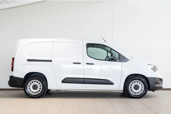 Opel Combo-e L2H1 Edition 50 kWh | Camera | Comfort pakket | Navigatie | Apple Carplay & Android auto | Parkeersensoren |