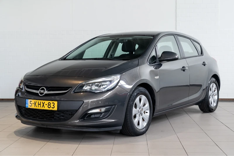 Opel Astra 1.4 Turbo Berlin | Navigatie | Comfort Stoelen | Parkeersensoren | Airco | El. ramen |