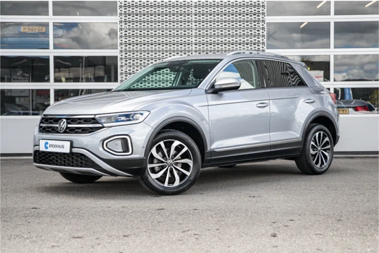 Volkswagen T-Roc 1.5TSI 150pk Style | IQ | Camera |