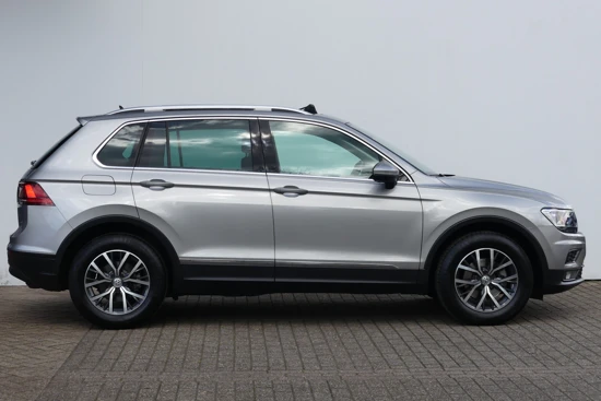 Volkswagen Tiguan 1.5 TSI ACT 150PK Comfortline Business DSG-7 | PANORAMADAK | NAVI | STOELVERWARMING | ADAPTIVE CRUISE |