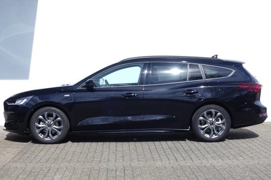 Ford Focus Wagon 1.0 EcoBoost Hybrid 125PK ST-Line | STOEL+STUUR+VOORRUITVERWARMING | CAMERA |