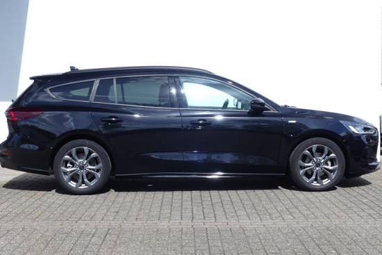 Ford Focus Wagon 1.0 EcoBoost Hybrid 125PK ST-Line | STOEL+STUUR+VOORRUITVERWARMING | CAMERA |