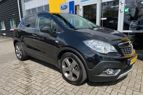 Opel Mokka 1.4 TURBO 140PK COSMO | NAVI | TREKHAAK | CLIMATE CONTROL| AGR-COMFORTSTOELEN| PARKEERSENSOREN| 18" LMV| CAMERA| 100% DEALERONDE