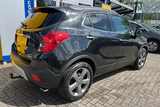 Opel Mokka 1.4 TURBO 140PK COSMO | NAVI | TREKHAAK | CLIMATE CONTROL| AGR-COMFORTSTOELEN| PARKEERSENSOREN| 18" LMV| CAMERA| 100% DEALERONDE