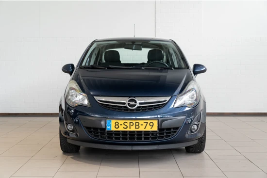 Opel Corsa 1.4-16V Design Edition | Vol - Automaat | All Season Banden | Cruise Controle | Airco |