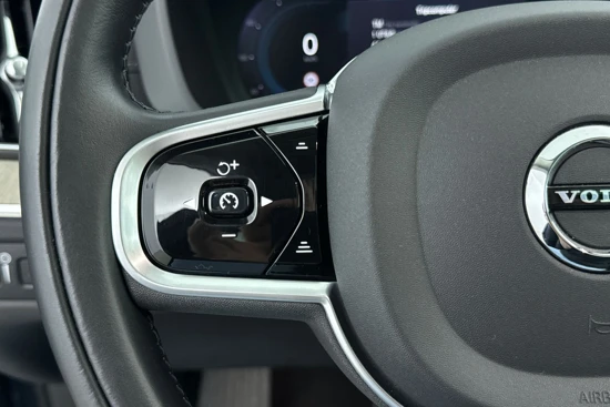 Volvo XC60 2.0 Recharge T6 AWD Inscription Exclusive | Head-up Display | Trekhaak | Android - Apple Carplay | 1e Eigenaar