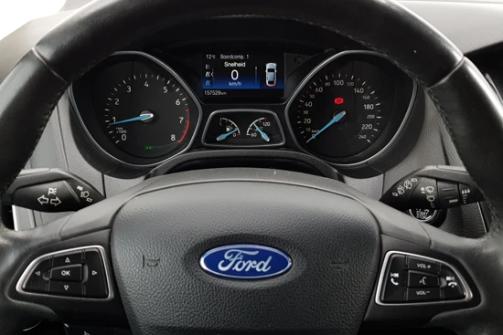 Ford Focus Wagon 1.0 125 PK Titanium | Trekhaak! | Winterpack | PrivacyGlass | Navi | Clima | Parkeersensoren |