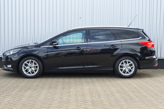 Ford Focus Wagon 1.0 125 PK Titanium | Trekhaak! | Winterpack | PrivacyGlass | Navi | Clima | Parkeersensoren |