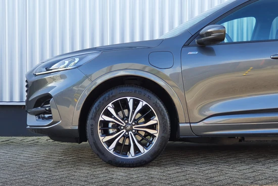 Ford Kuga 2.5 PHEV ST-Line | Winter Pakket | NL-Auto | 19 inch! | Apple Carplay/Android Auto