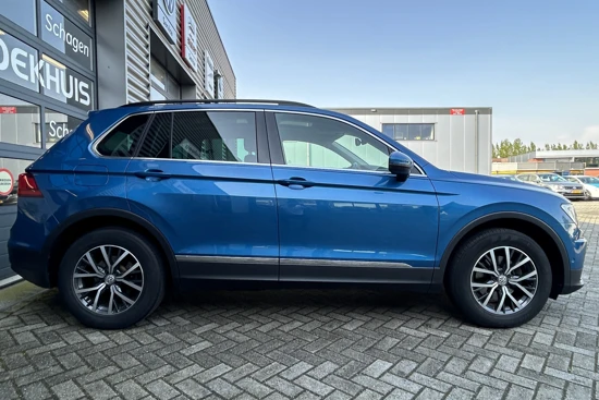 Volkswagen Tiguan 1.4 TSI 125 pk Comfortline | Trekhaak elektrisch uitklapbaar | Elektrisch Panorama dak | Navigatie | Led koplampen |