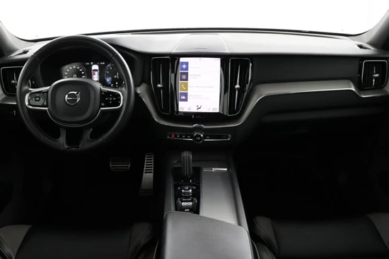 Volvo XC60 B4 R-Design