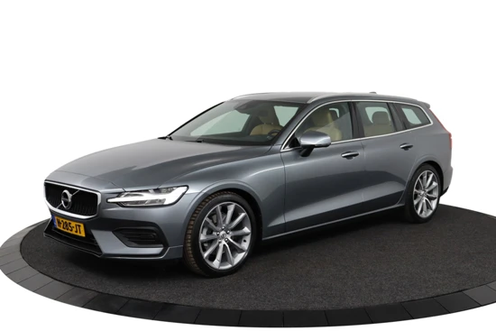 Volvo V60 T4 Momentum Pro