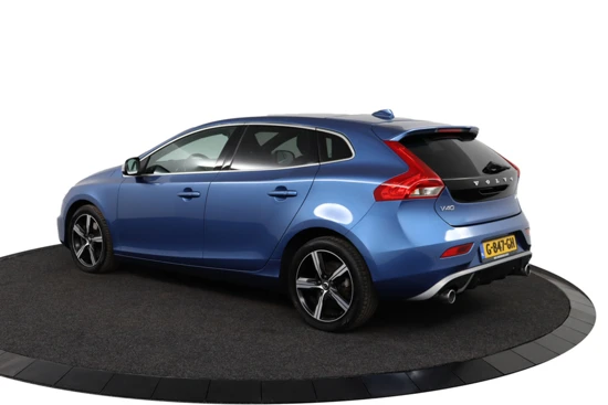 Volvo V40 T3 Aut-6 Polar+ Sport | Standkachel met timer | Panoramadak | Parkeercamera | Stoelverwarming | Keyless | Harman & Kardon |