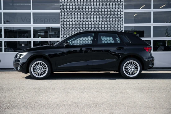 Audi A3 Sportback 30 TFSI Advanced edition