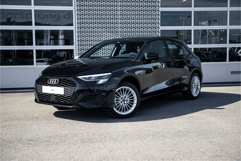 Audi A3 Sportback 30 TFSI Advanced edition