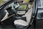 BMW 3-serie 330e High Executive 292pk | Head-Up Display | Schuifdak | BLIS | Apple CarPlay/Android Auto | Cruise Control | Memory Seat | Pad