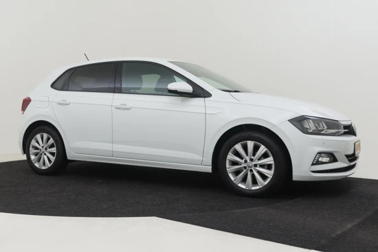 Volkswagen Polo 1.0 TSI 96PK Highline | 1e Eigenaar | 100% Dealeronderhouden | Half leer | Climate Control | Adaptive Cruise Control | PDC V+A |