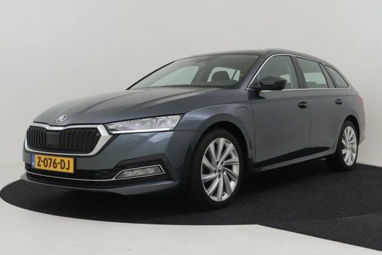 Škoda Octavia Combi 1.4 TSI 204PK iV PHEV Business Edition Plus | 1500KG Trekgewicht | Adaptive Cruise Control | Achteruitrij Camera | Stoelve