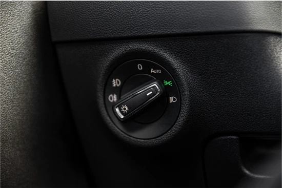 Škoda Karoq Business Edition Plus 1.5 150pk DSG | Camera | Stoelverwarming |