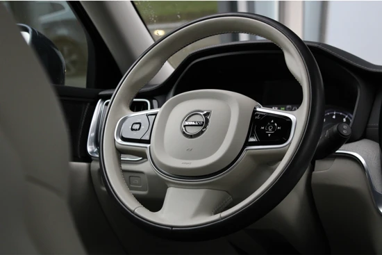 Volvo V60 Cross Country B5 AWD Pro | Harman/Kardon | HUD | Adaptive Cruise | 360° Camera | Panoramadak | Memory-Seats | BLIS | 19-Inch
