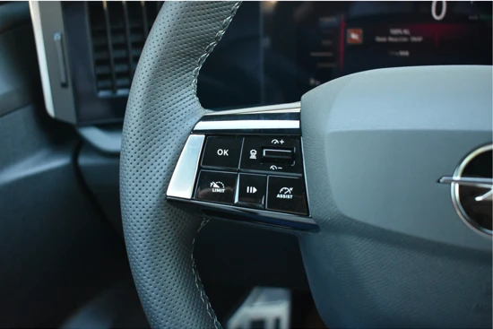 Opel Astra Electric 54 kWh GS DEMO-DEAL! | Navigatie Pro | HeadUp-Display | Stuur/Stoelverwarming | Adaptive Cruise | Drive Assist 2.0 | 36