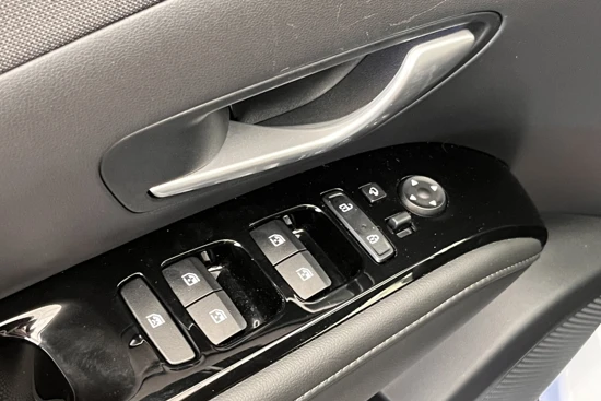 Hyundai Tucson 1.6 150PK MHEV Comfort | Camera | Trekhaak | Adaptieve Cruise | 18'' Lichtmetaal | LED | Navigatie | Parkeersensoren |