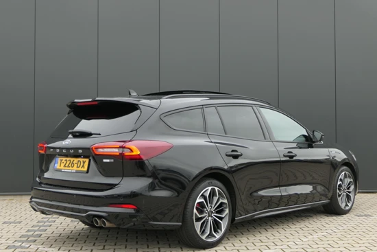 Ford Focus Wagon 1.0 EcoBoost Hybrid ST Line X | Panoramadak | Winterpack | Elektrische Achterklep | BLIS | Head-Up Display